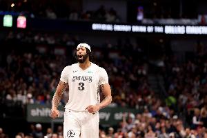 浓眉谈被湖人交易：当我接到电话时 我还以为他们在开玩笑